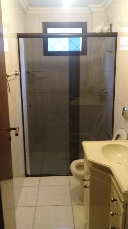 Apartamento De 2 Domitorios E 1 Garagem No Centro De Bombinhas 50 Metros Da Praia Na Avenida Principal Proximo Ao Shopping Punta Blu Экстерьер фото
